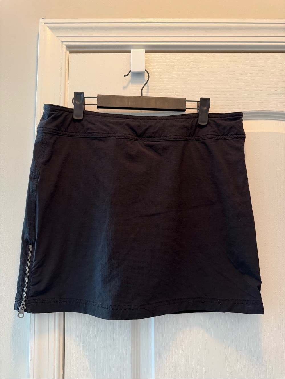 Athleta Black Performance Skort